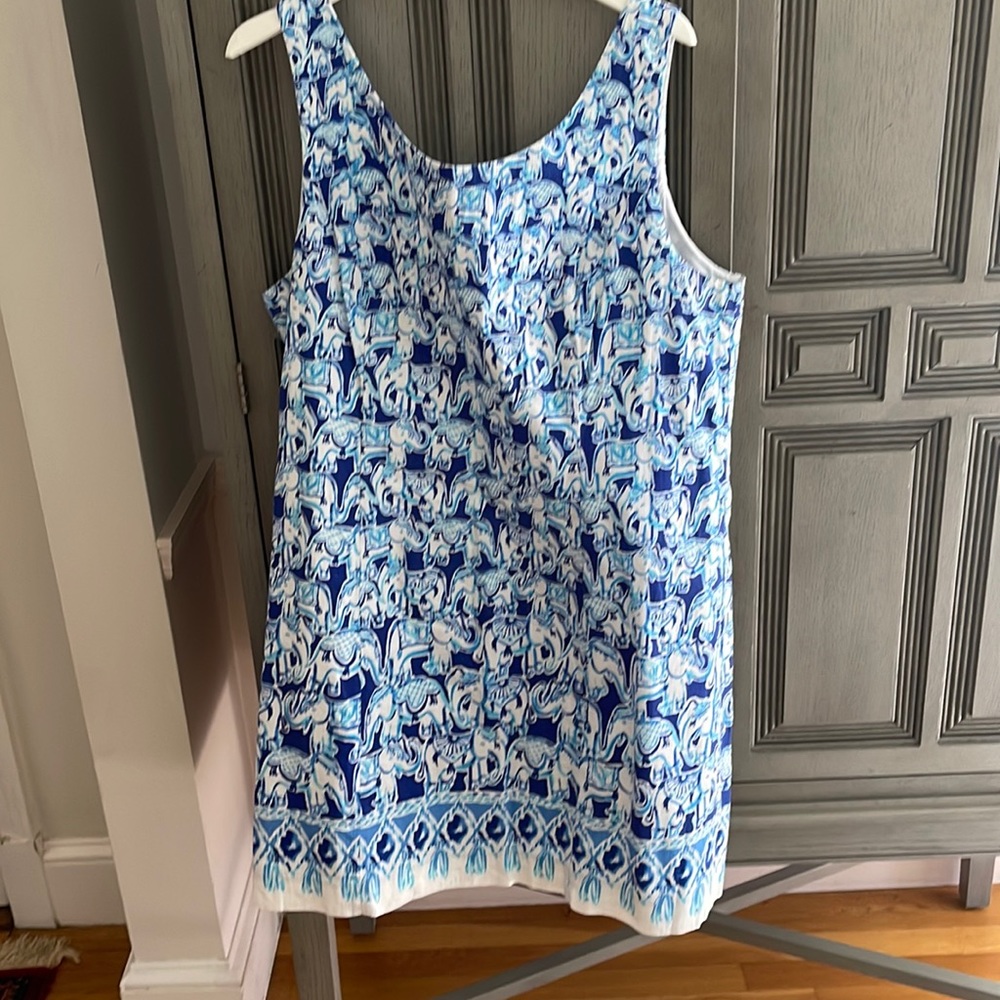 Used good condition Lilly Pulitzer elephant shift dress size 16